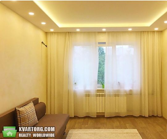 Sell 3-room apartment. Киев,  Старокиевская — photo 1