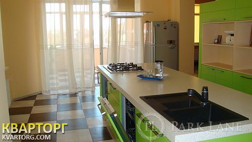Sell house. Киев, Богатырская — photo 2