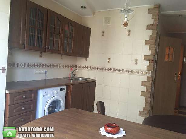 Rent out 2-room apartment. Киев,  Большая Васильковская — photo 3