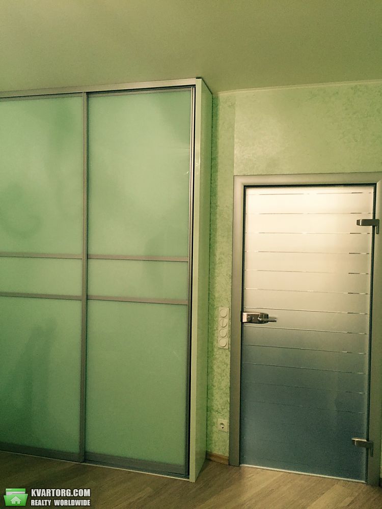 Rent out 3-room apartment. Днепропетровск, Благоева — photo 1