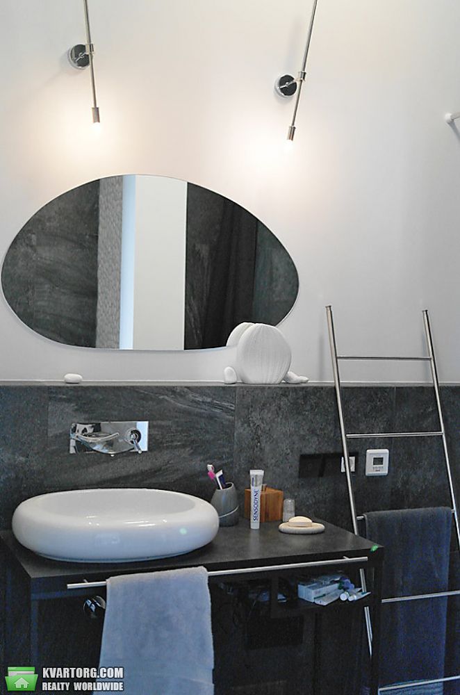 Sell 2-room apartment. Киев,  Костельная — photo 8