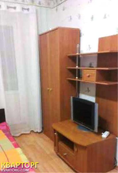 Rent out 2-room apartment. Киев,  Приречная — photo 3