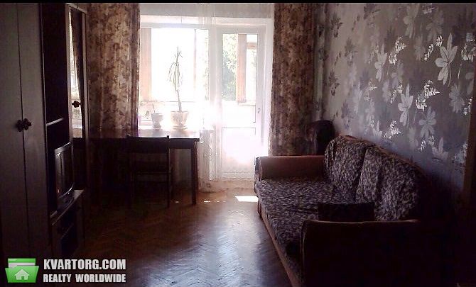 Rent out 2-room apartment. Киев,  Мира пр — photo 5