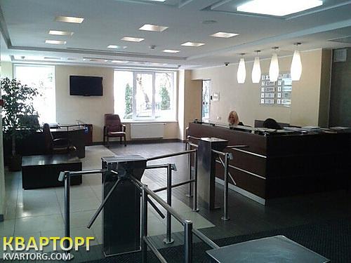 Rent out office. Киев,  Жилянская — photo 1