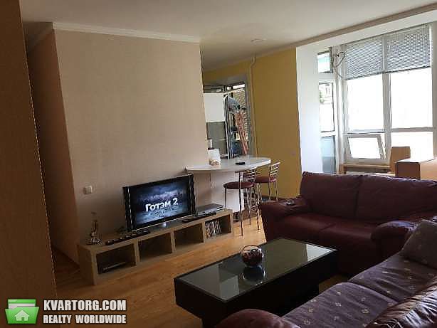 Rent out 3-room apartment. Киев, Гончара — photo 1