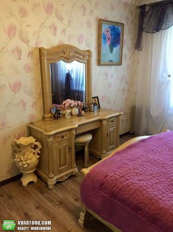 Sell 3-room apartment. Киев,  Урловская — photo 5