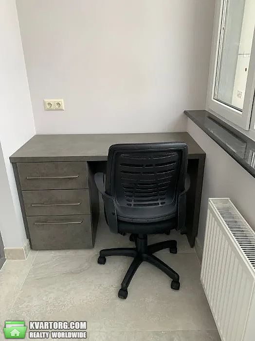 Rent out 1-room apartment. Киев, Евгения Коновальца — photo 7