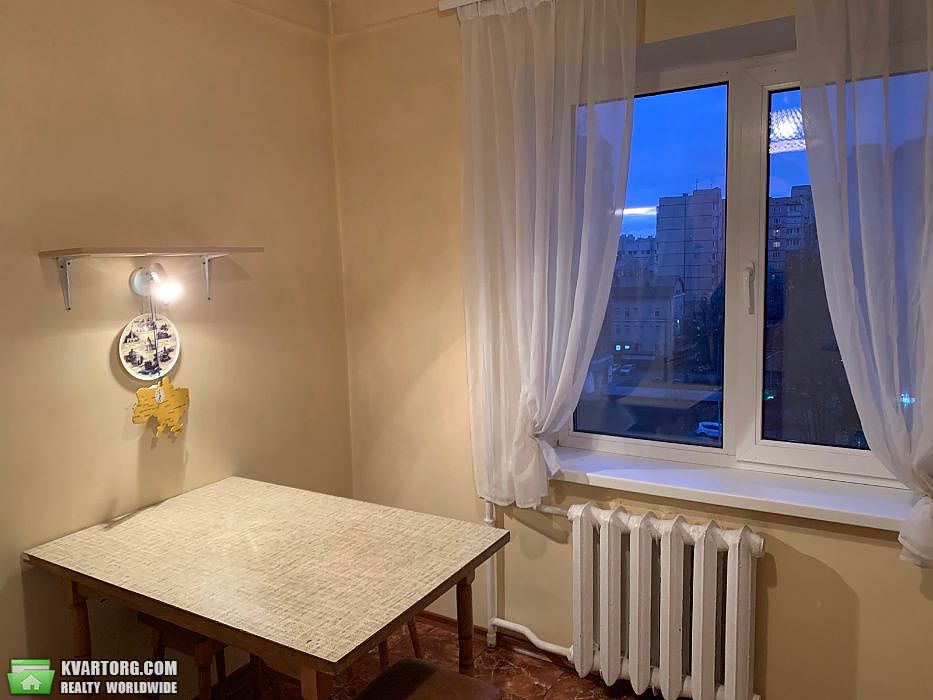 Rent out 2-room apartment. Киев,  Политехническая — photo 5