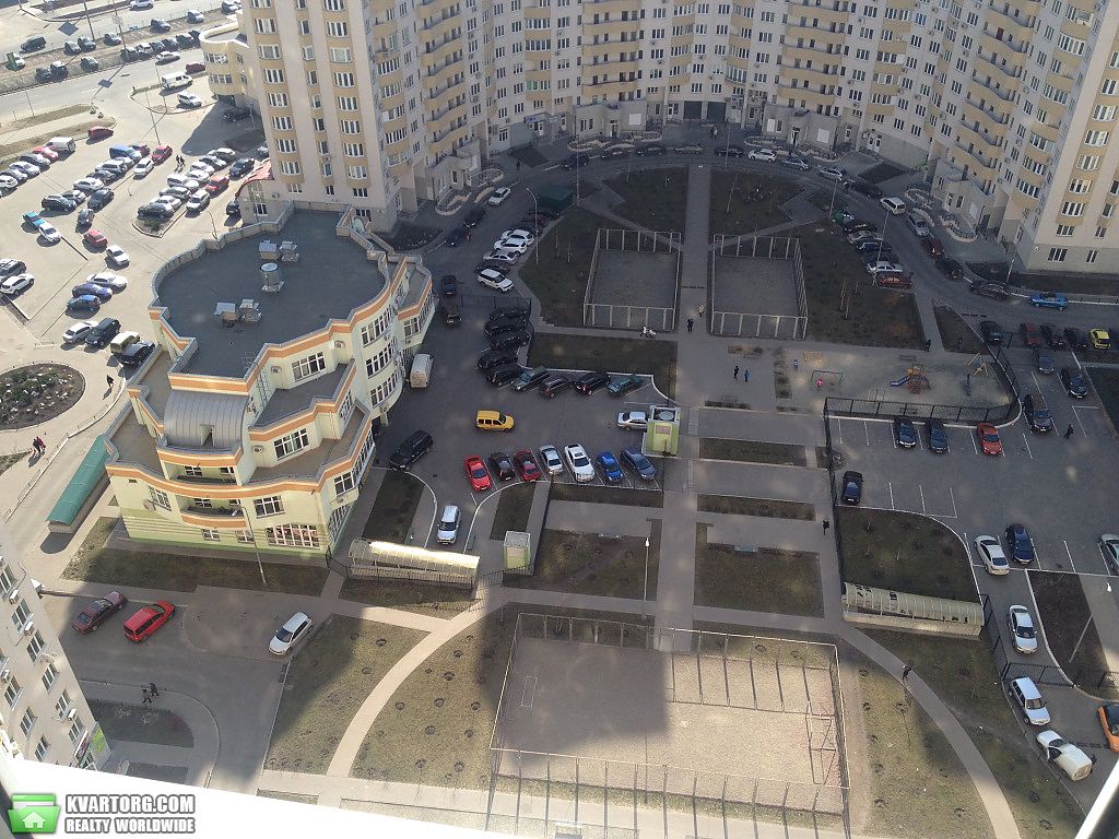 Sell 3-room apartment. Киев, Днепровская набережная — photo 2
