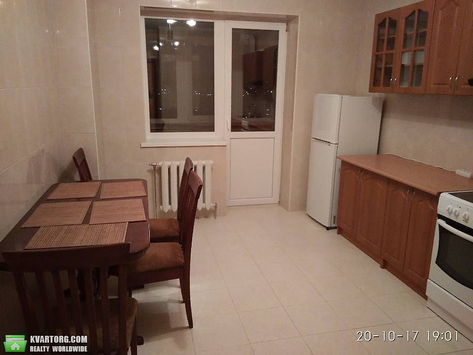 Rent out 2-room apartment. Киев,  Верховного Совета бул — photo 6