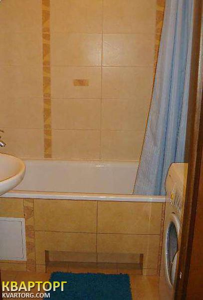 Rent out 1-room apartment. Киев, Драгоманова — photo 9