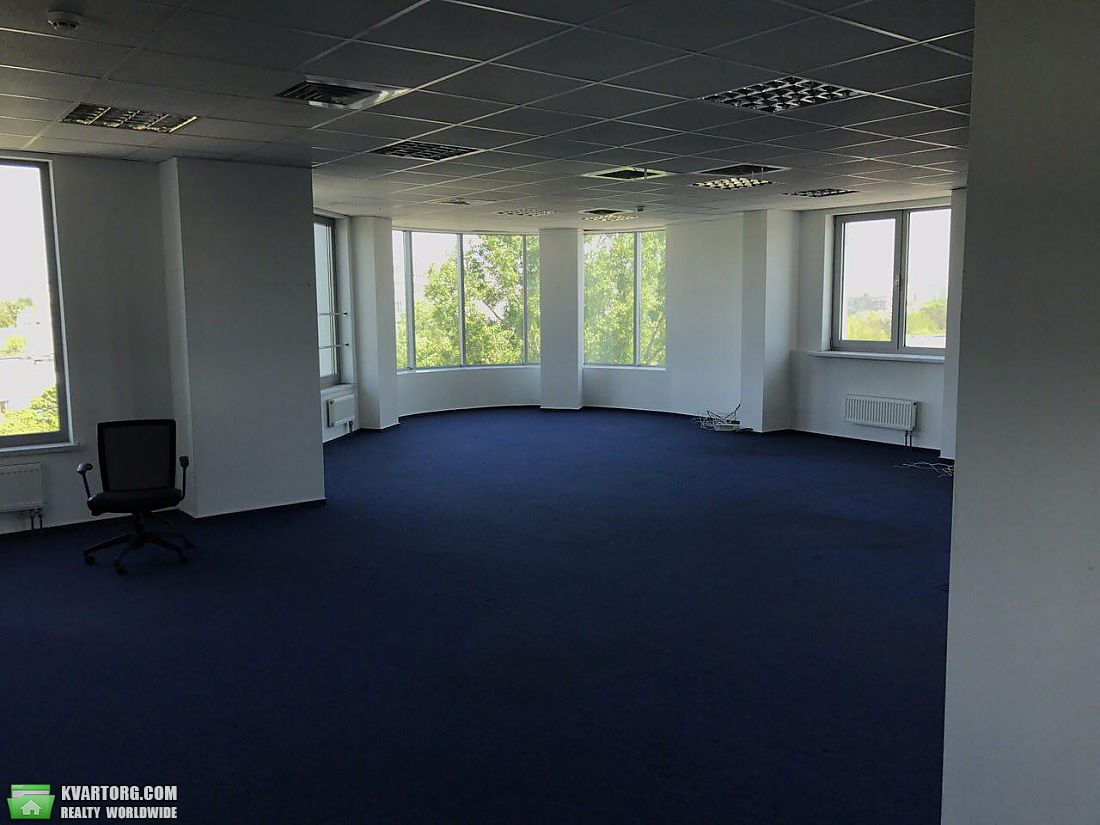 Rent out office. Киев,  Дегтяревская — photo 3