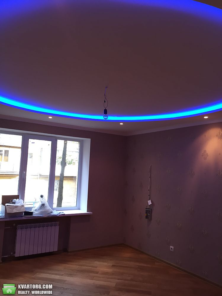 Sell 2-room apartment. Киев, Юрия Коцюбинского — photo 1