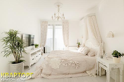 Rent out 2-room apartment. Киев,  40-летия Октября просп — photo 2