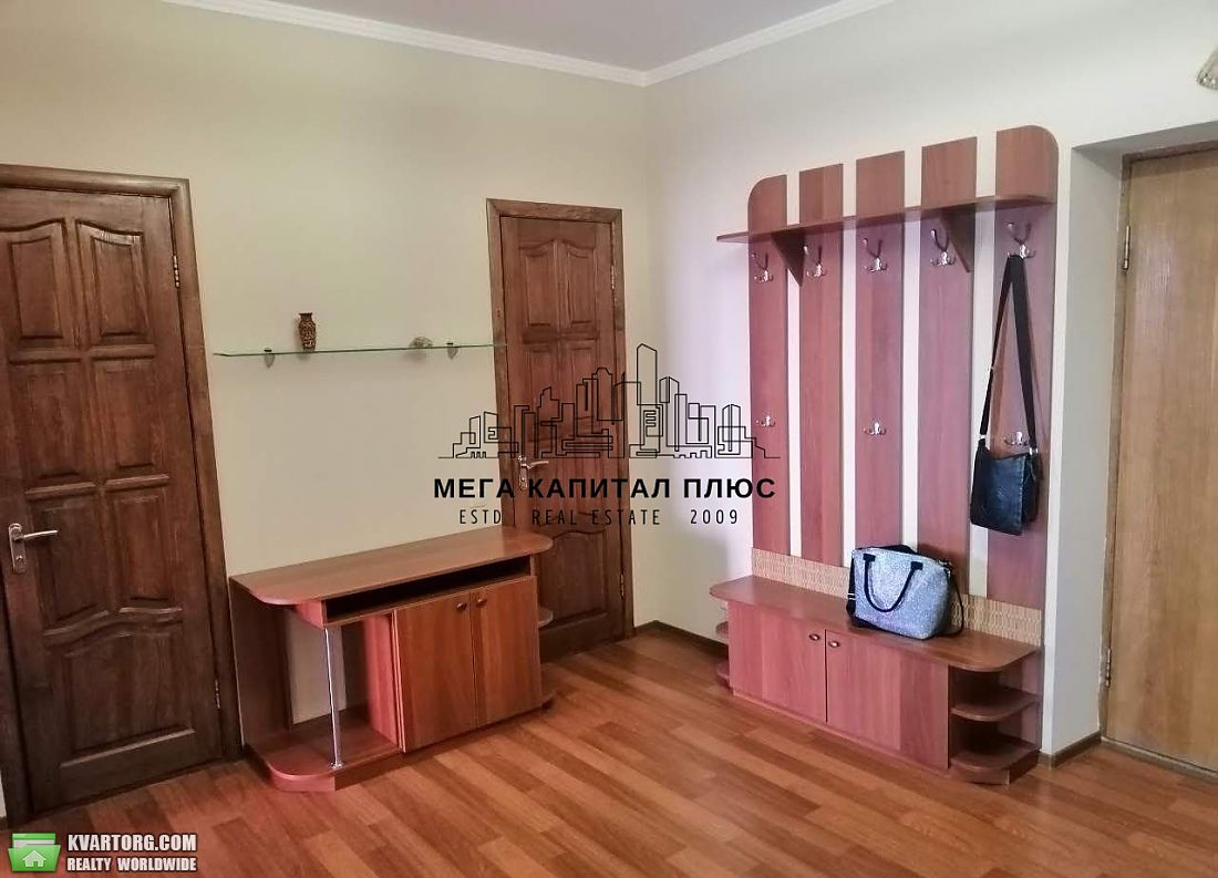 Rent out 1-room apartment. Киев,  Княжий Затон — photo 3