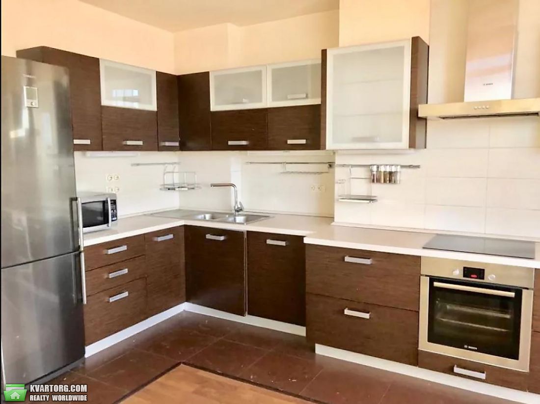 Rent out 4-room apartment. Киев,  Черновола — photo 8