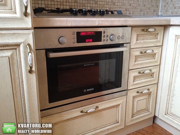 Rent out 2-room apartment. Киев, Артема — photo 2
