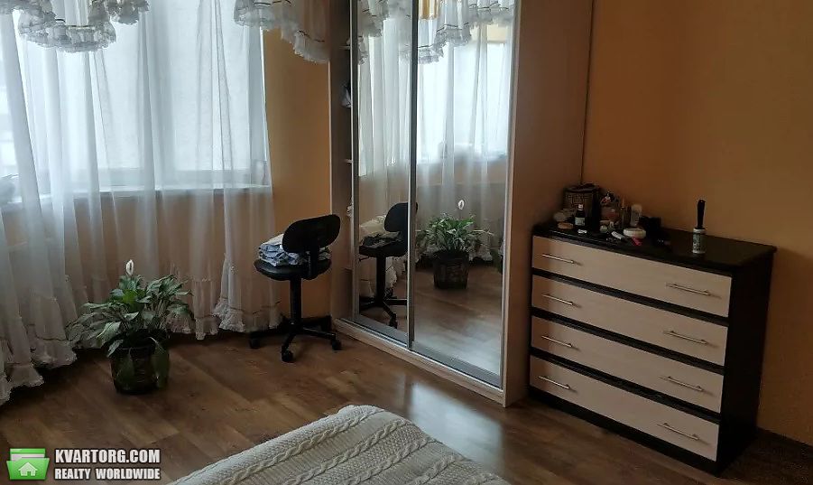 Sell 3-room apartment. Киев,  Саперно-Слободская — photo 2