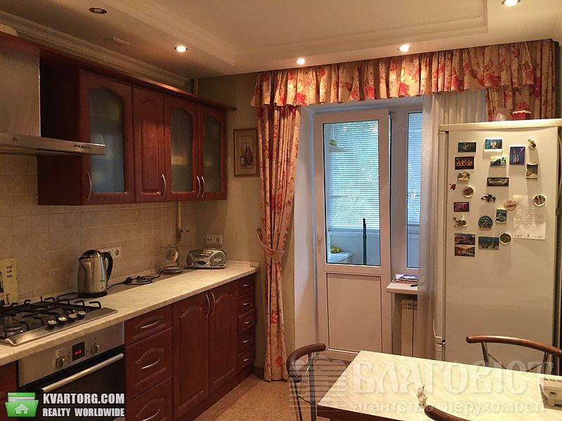 Sell 2-room apartment. Киев,  Предславинская — photo 4