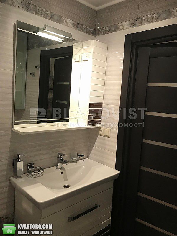 Rent out 1-room apartment. Киев,  Леси Украинки бул — photo 5