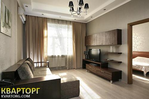 Rent out 3-room apartment. Одесса, Новосельского — photo 1