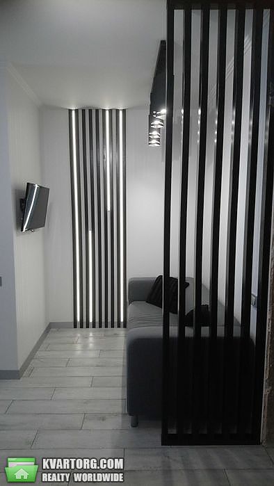 Rent out 1-room apartment. Киев,  Ревуцкого — photo 4