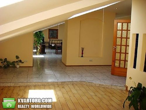 Sell 3-room apartment. Киев,  Бассейная — photo 1