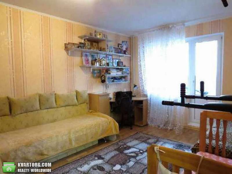 Sell 3-room apartment. Киев,  Милославская — photo 2