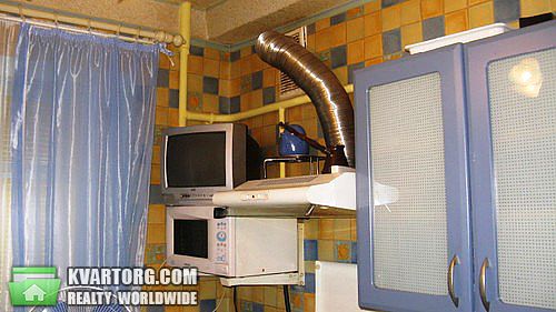 Sell 3-room apartment. Киев,  Воссоединения пр — photo 3