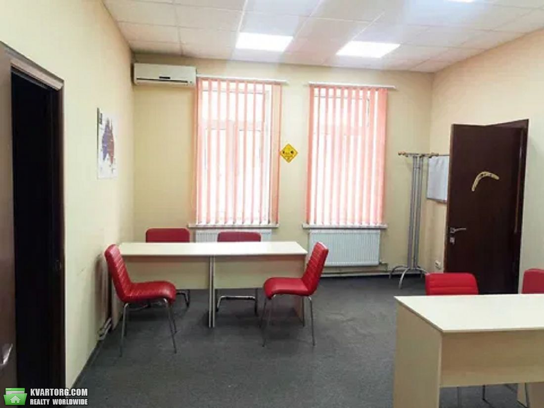 Rent out office. Киев,  Верхний Вал — photo 1