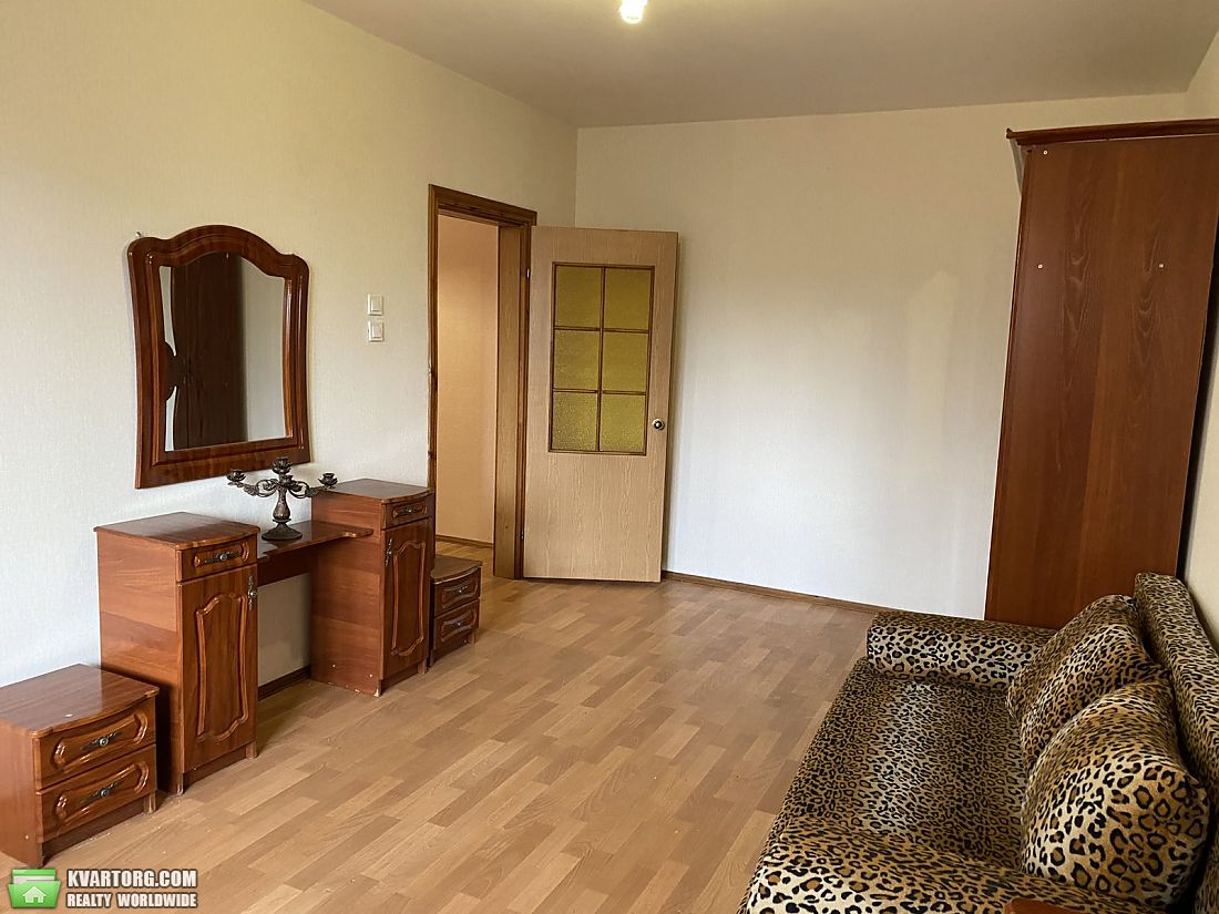 Sell 1-room apartment. Киев,  Правды пр — photo 1