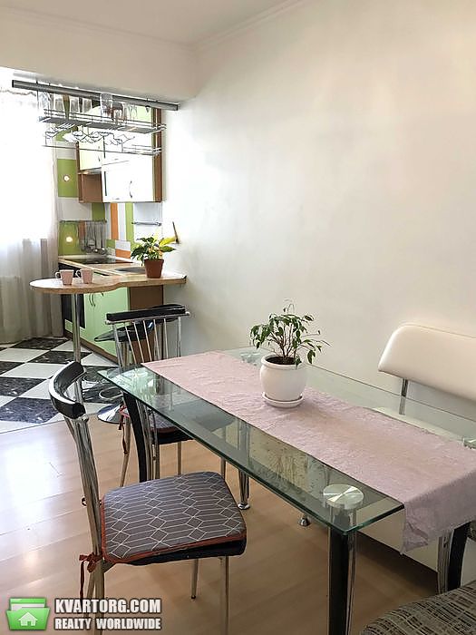 Sell 3-room apartment. Киев,  Богатырская — photo 7