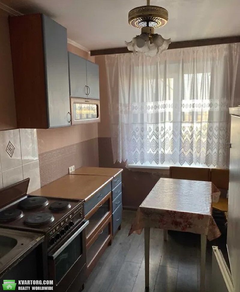Rent out 3-room apartment. Киев, Котельникова — photo 2