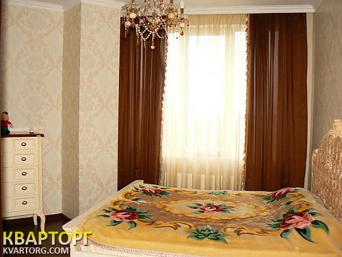 Rent out 3-room apartment. Одесса, Маршала Говорова — photo 1