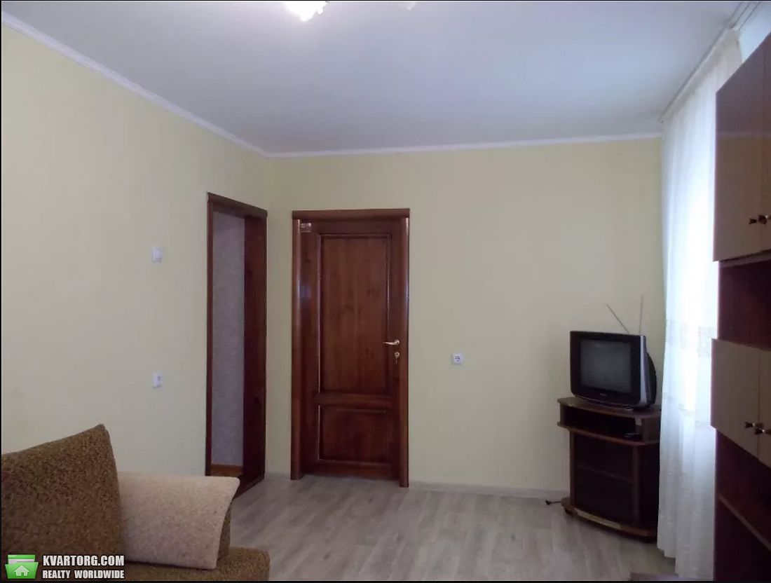 Rent out 2-room apartment. Киев, Малиновского — photo 2
