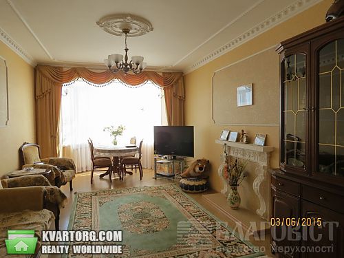 Sell 3-room apartment. Киев, Хмельницкая — photo 1
