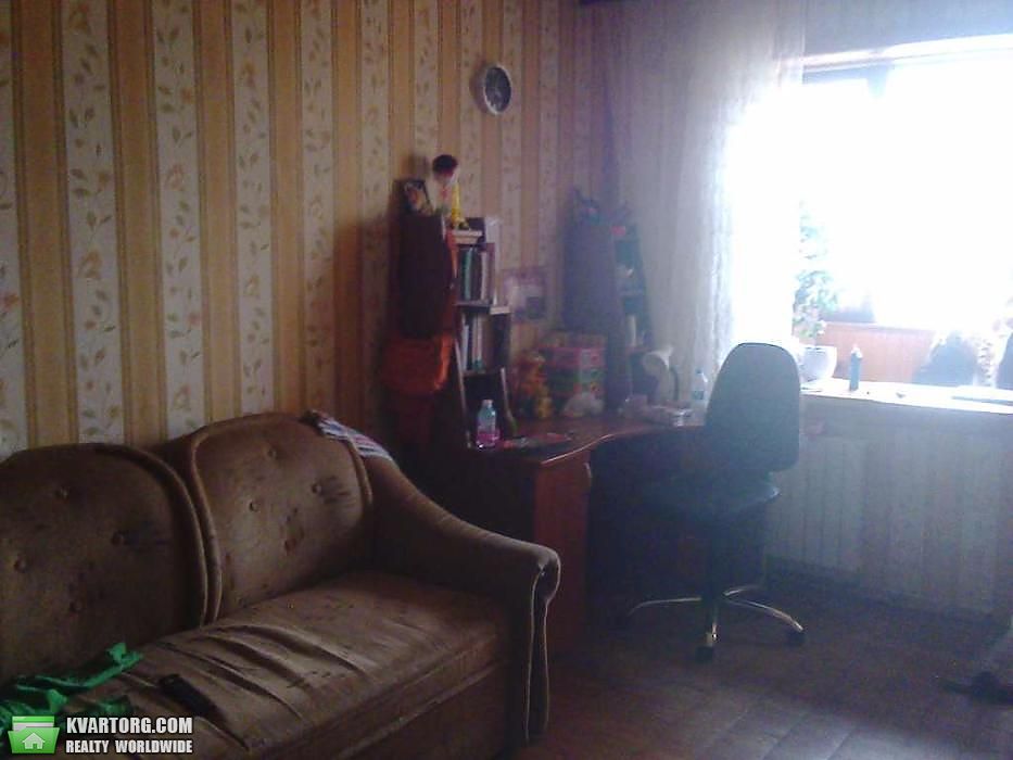 Sell 3-room apartment. Киев,  Радужная — photo 1