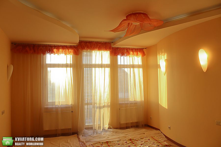 Sell 4-room apartment. Киев,  Дмитриевская — photo 8