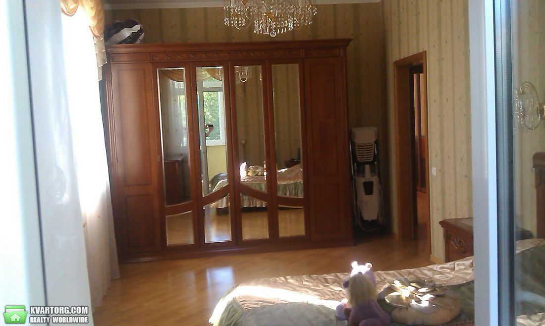 Rent out 3-room apartment. Киев, Коновальца — photo 5