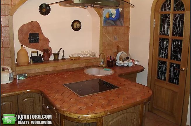 Rent out 2-room apartment. Киев,  Волосская улица — photo 3