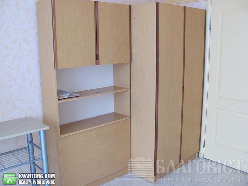 Sell 3-room apartment. Киев,  Ломоносова — photo 3