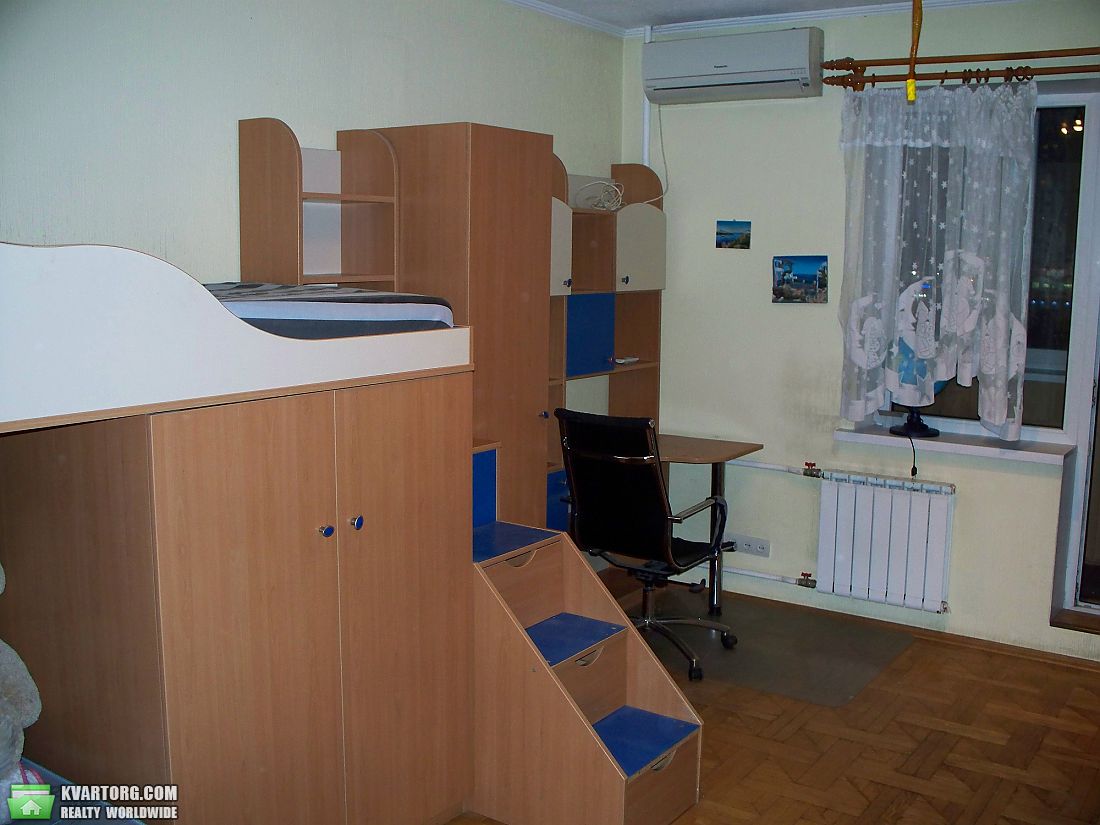Rent out 3-room apartment. Киев,  Драгоманова — photo 8