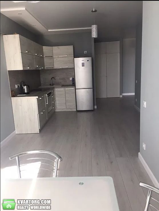 Rent out 2-room apartment. Киев,  Драгоманова — photo 2