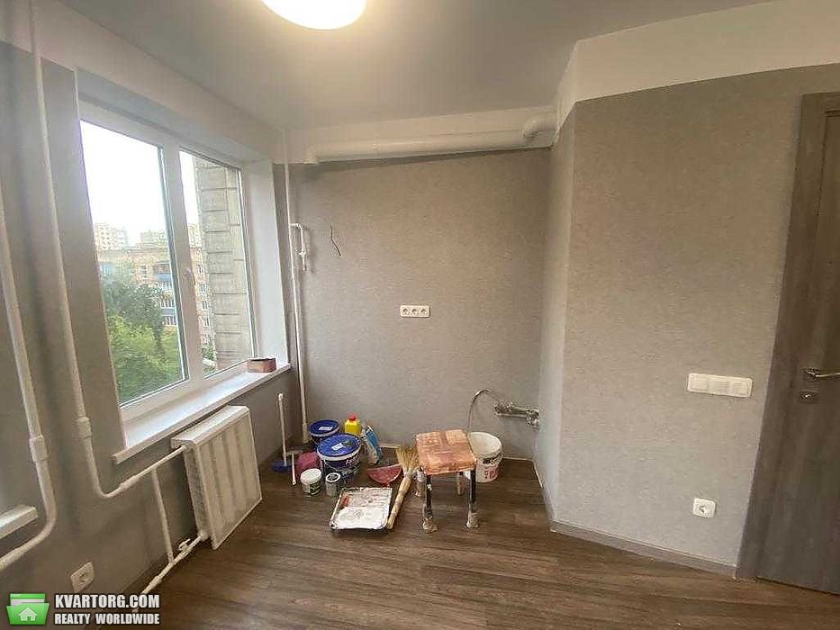 Sell 1-room apartment. Киев,  Машиностроительный пер — photo 4