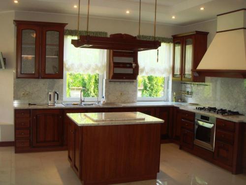 Rent out house. Киев, Петропавловская — photo 4
