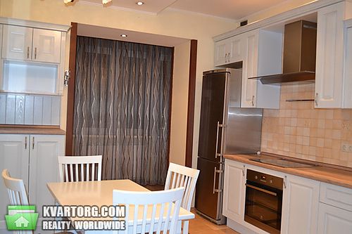 Rent out 3-room apartment. Киев, Героев Сталинграда пр — photo 2