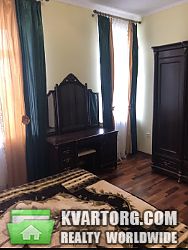 Rent out 3-room apartment. Киев, Почайнинская — photo 8