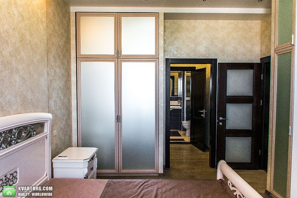 Sell 2-room apartment. Киев,  Щорса — photo 4