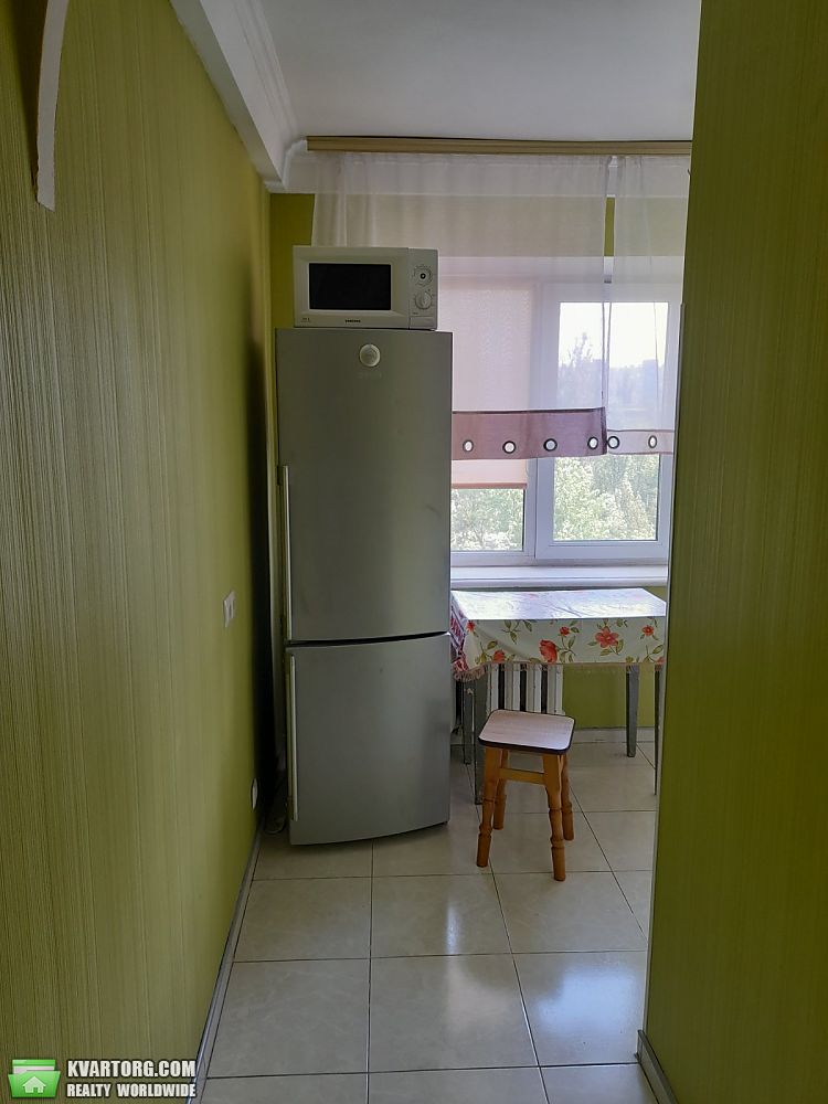 Rent out 1-room apartment. Киев, Братиславская — photo 4