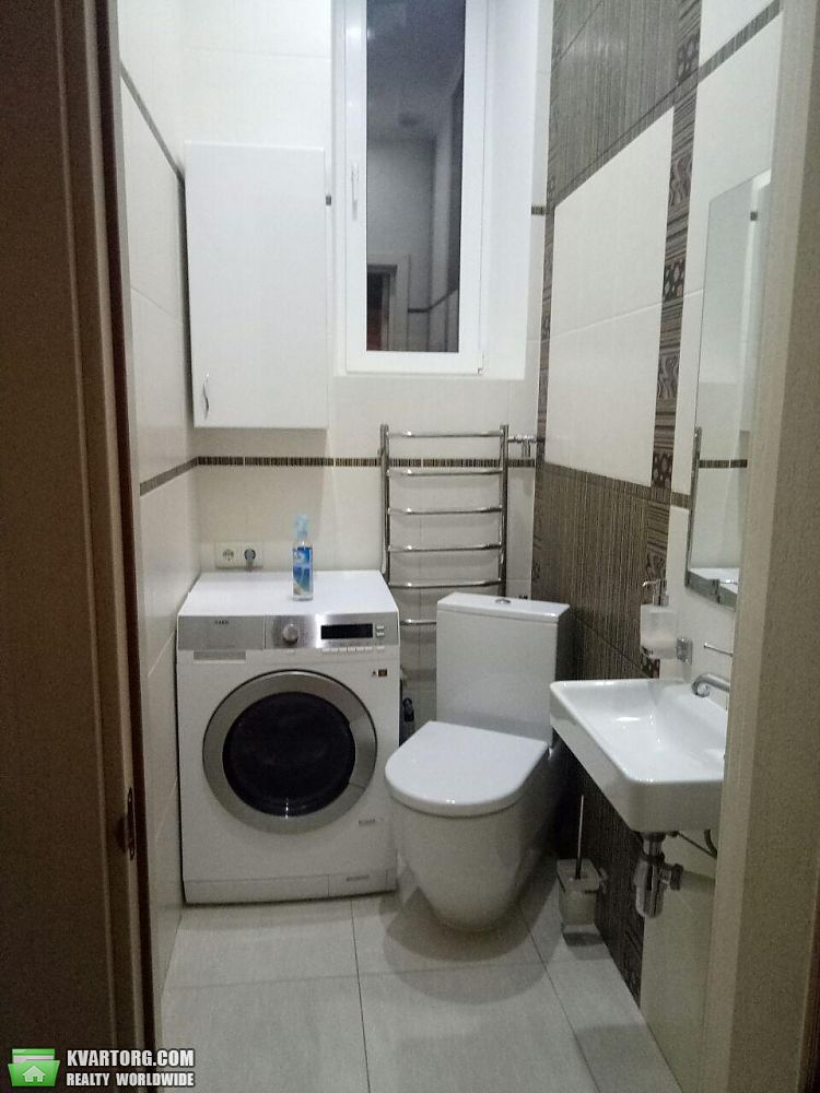 Rent out 4-room apartment. Киев,  Круглоуниверситетская — photo 8